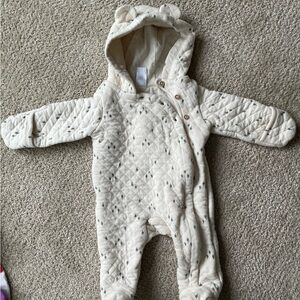 Carter’s Quilted Bunting